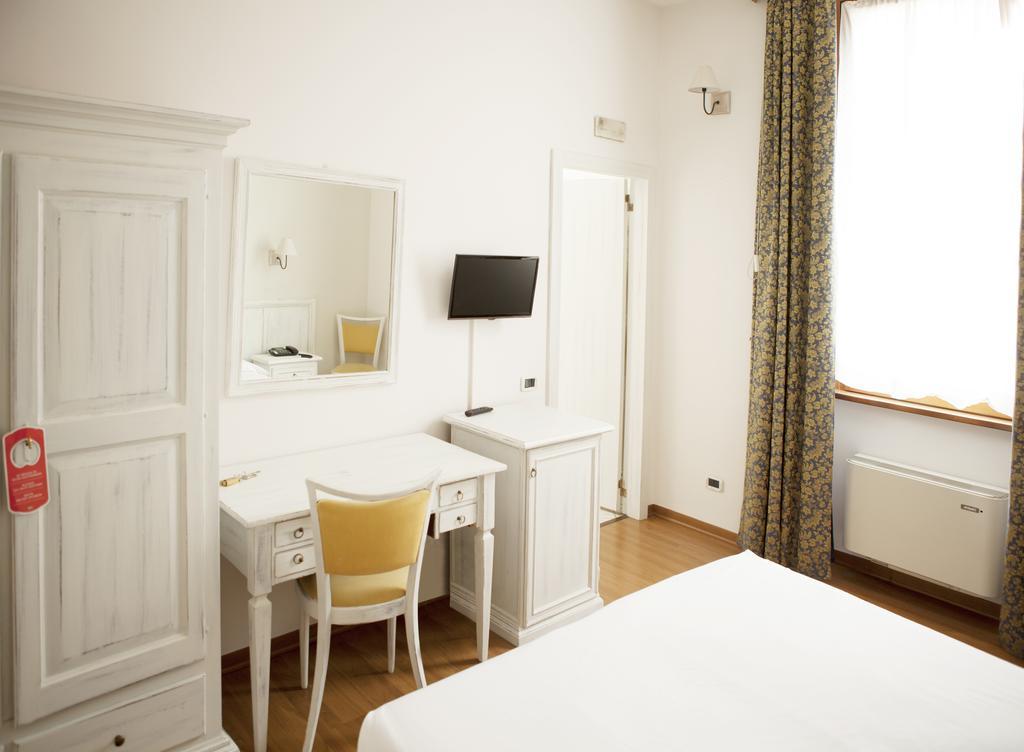 Hotel Sebino Sarnico Εξωτερικό φωτογραφία
