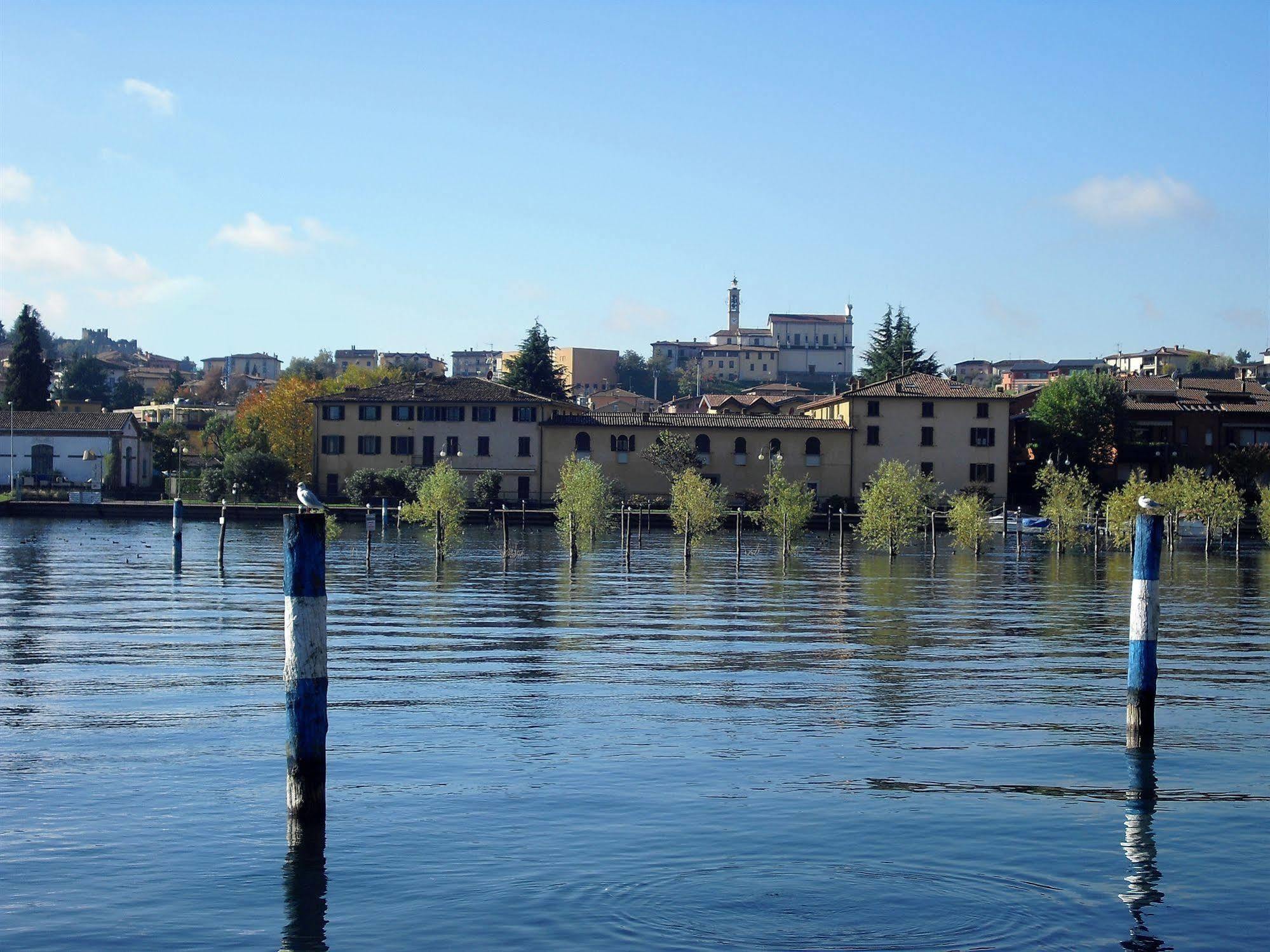 Hotel Sebino Sarnico Εξωτερικό φωτογραφία