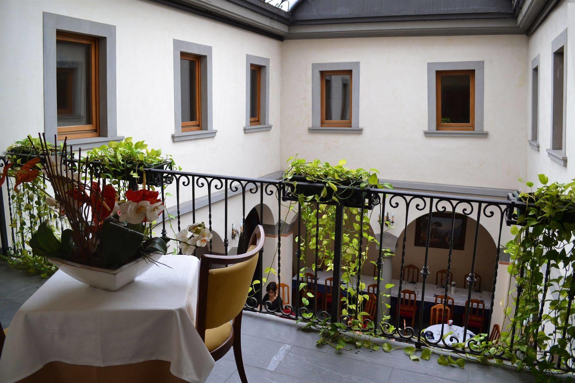 Hotel Sebino Sarnico Εξωτερικό φωτογραφία